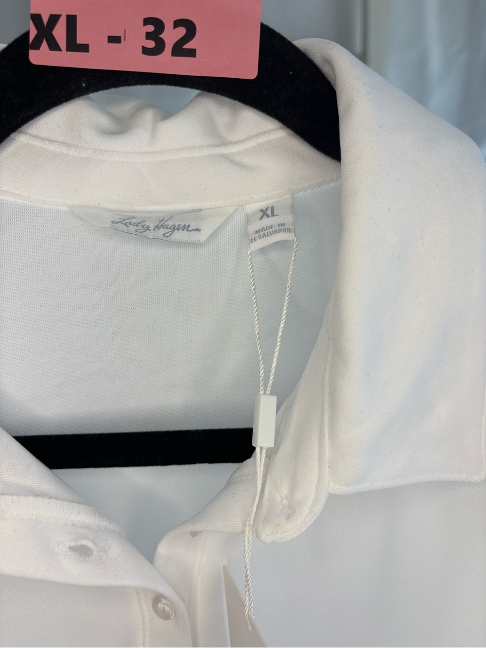 Lady Hagen White Sleeveless Collared Tank - Picture 3 of 3